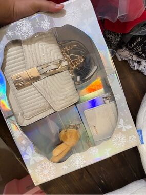 Aldo White Quilted Crossbody Bag Set with Card Holder and Charm